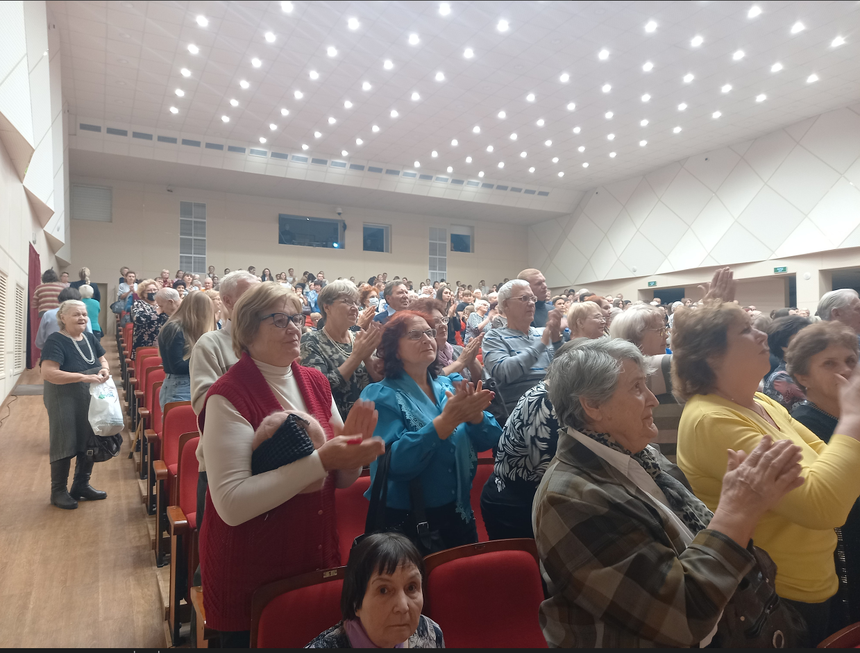 зал ермак.png зал ермак.png